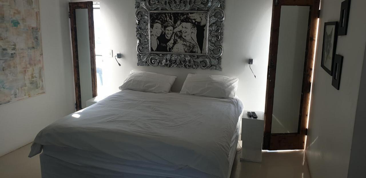 4 On Highworth Apartments And Studios Fokváros Kültér fotó